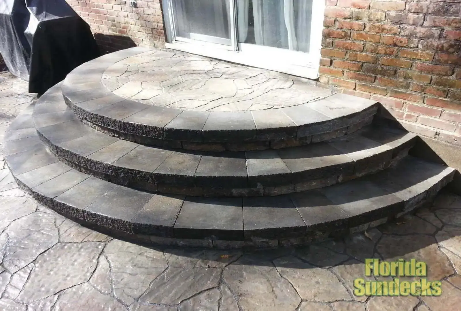 Uni stone in Kirkland