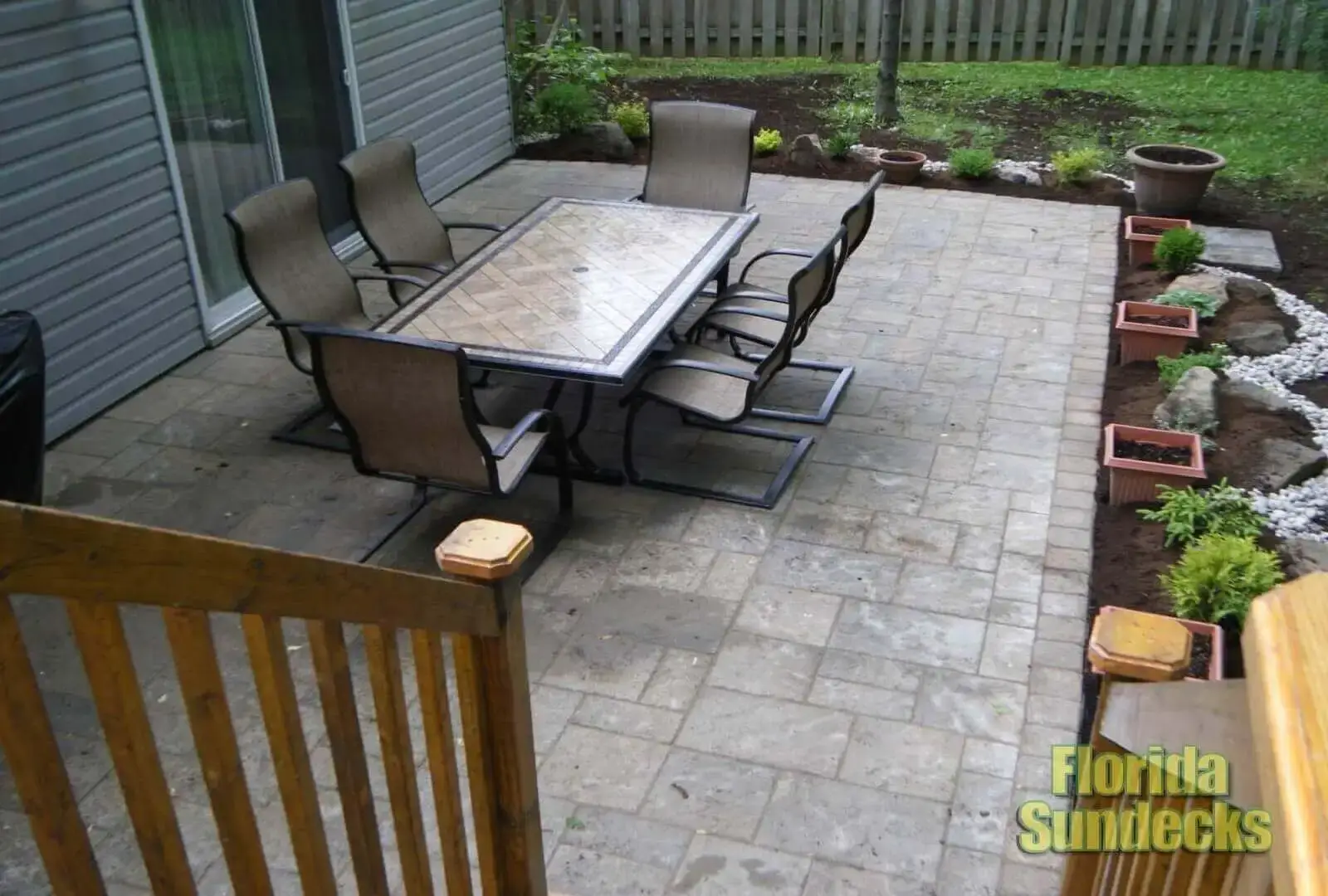 Uni stone in Vaudreuil